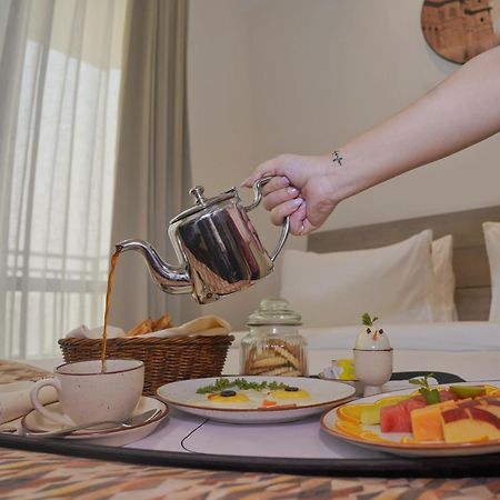 Rhythm Gurugram Hotel & Suites, Sohna Road Γκουργκάον Εξωτερικό φωτογραφία