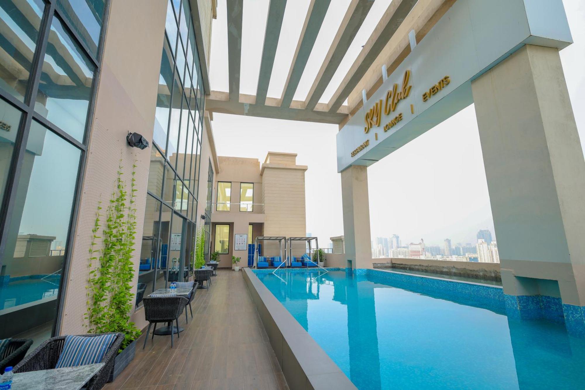 Rhythm Gurugram Hotel & Suites, Sohna Road Γκουργκάον Εξωτερικό φωτογραφία