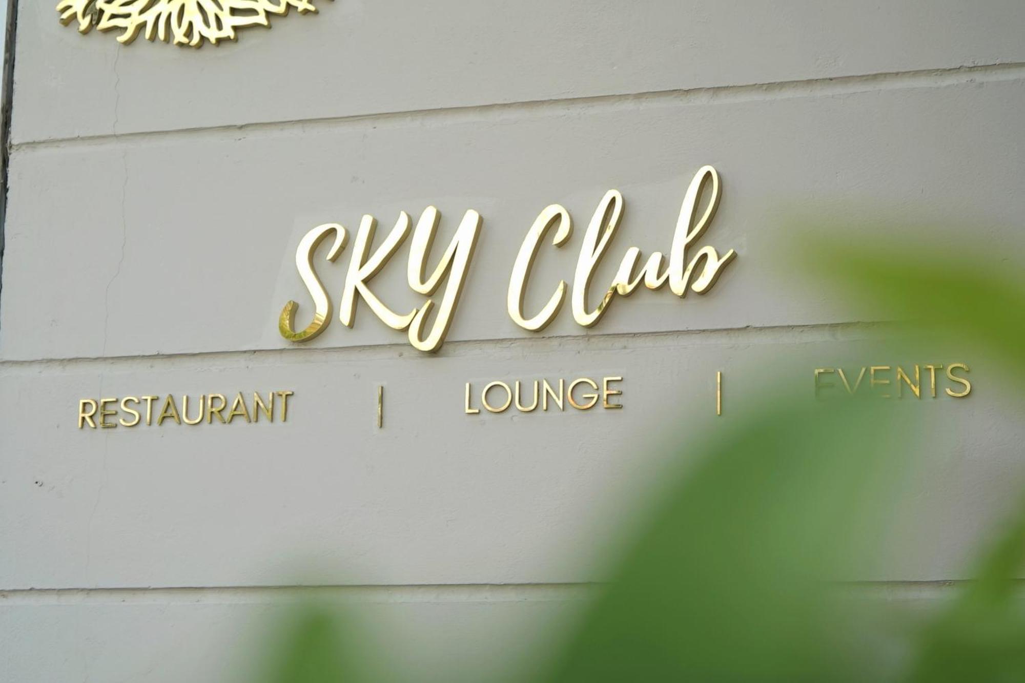 Rhythm Gurugram Hotel & Suites, Sohna Road Γκουργκάον Εξωτερικό φωτογραφία