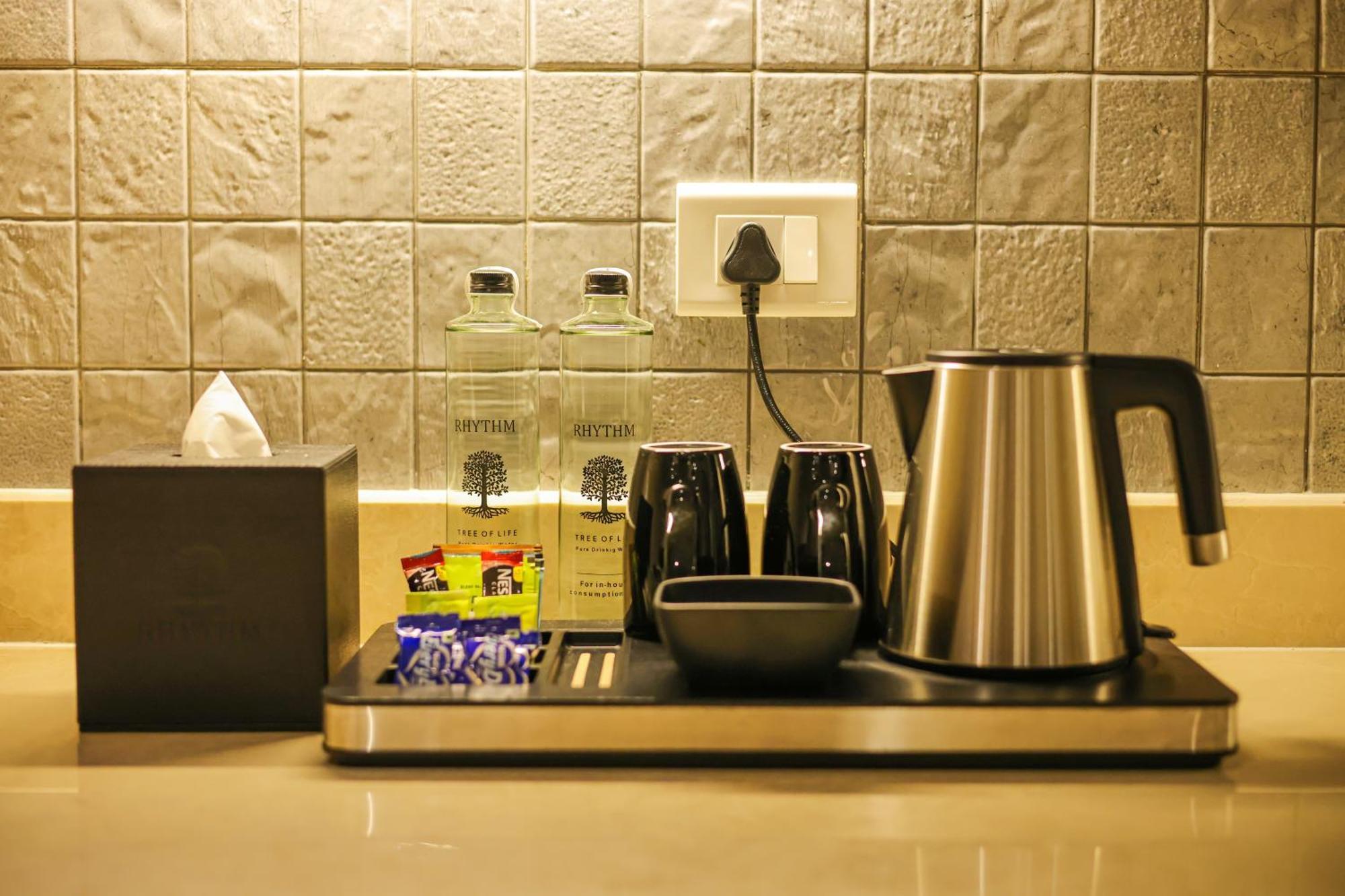 Rhythm Gurugram Hotel & Suites, Sohna Road Γκουργκάον Εξωτερικό φωτογραφία